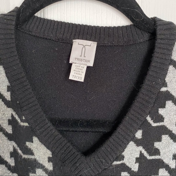 HOUNDSTOOTH VEST BY TRISTAN - Picture 3 of 5